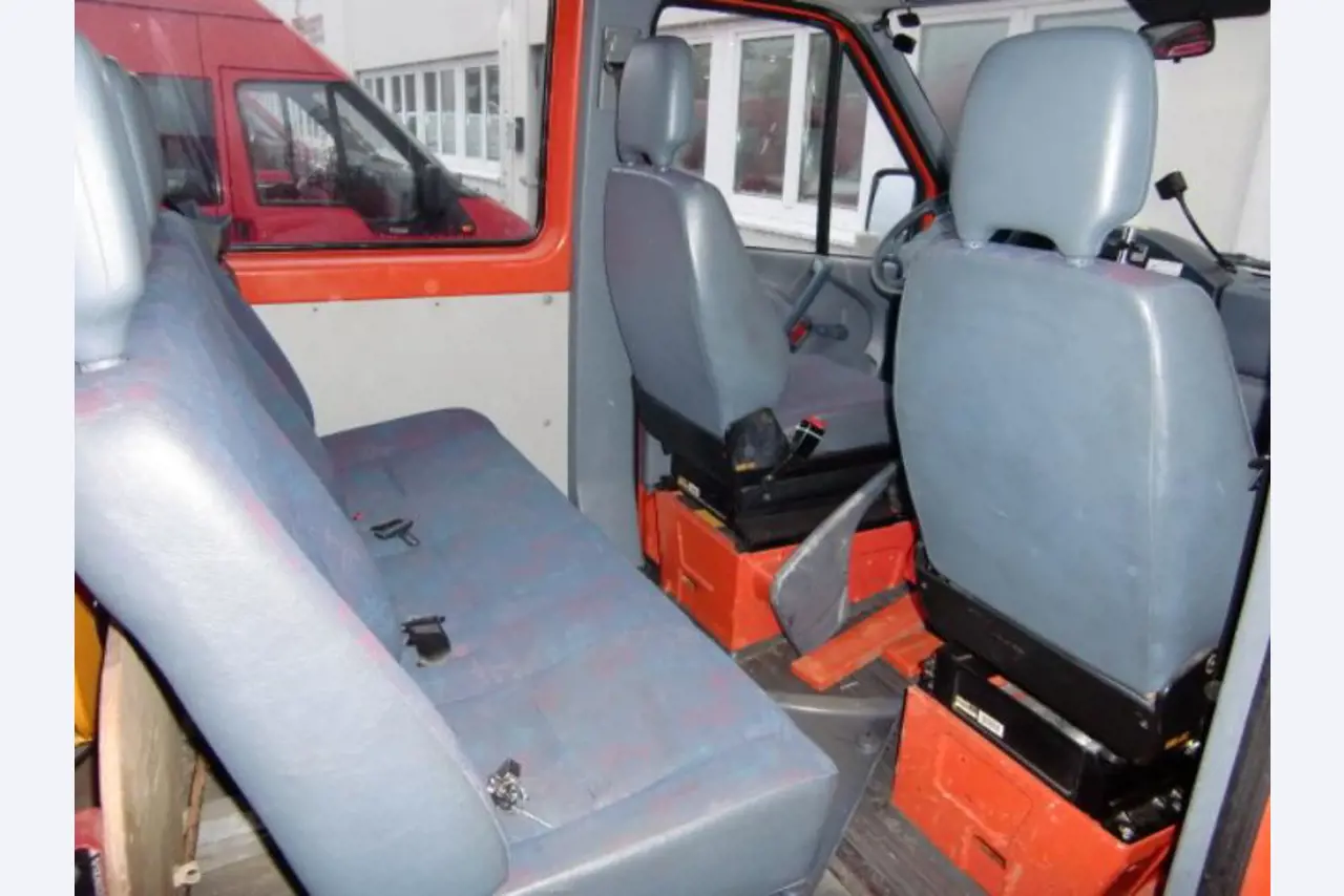 Gepflegte Ladewagen-9