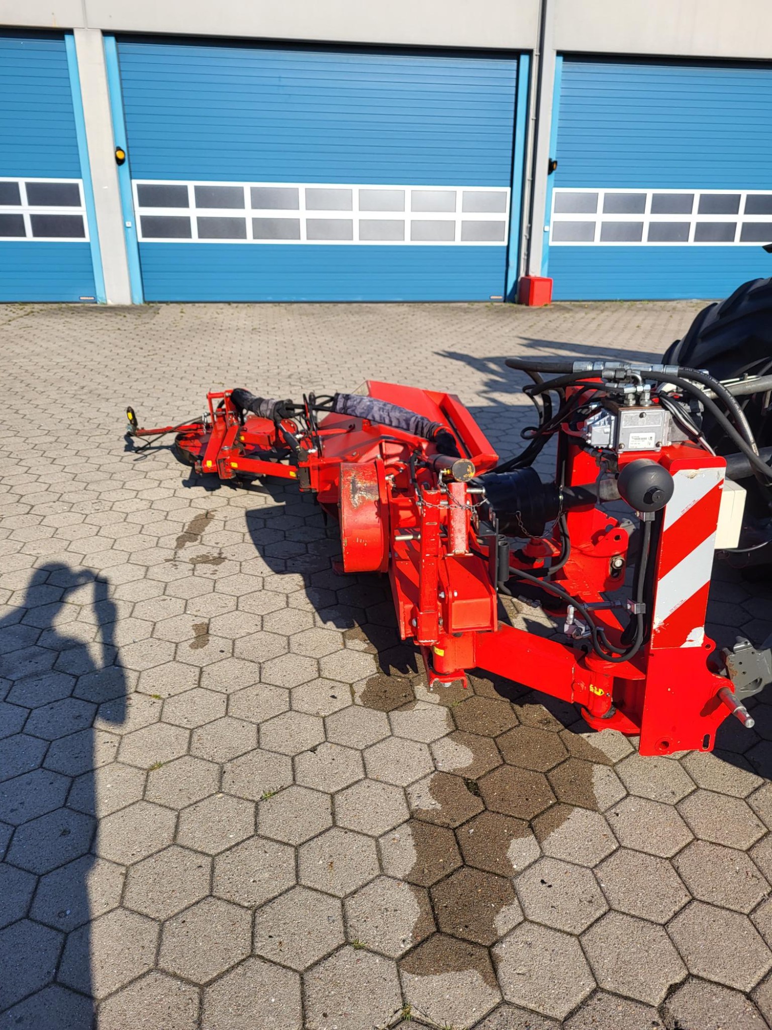 Vehicles released by Hamburg Airport-2