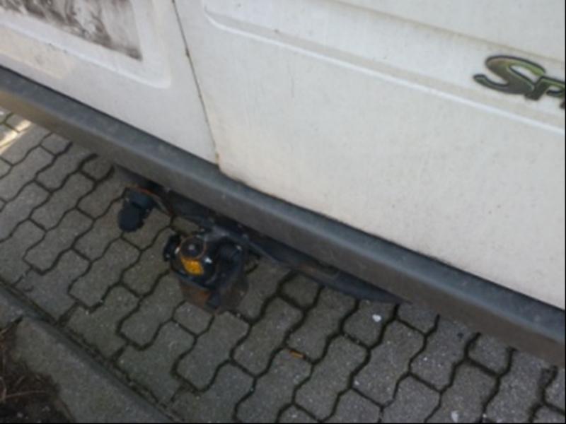 Well-maintained loader wagons-9