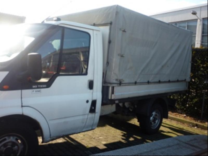 Well-maintained loader wagons-4