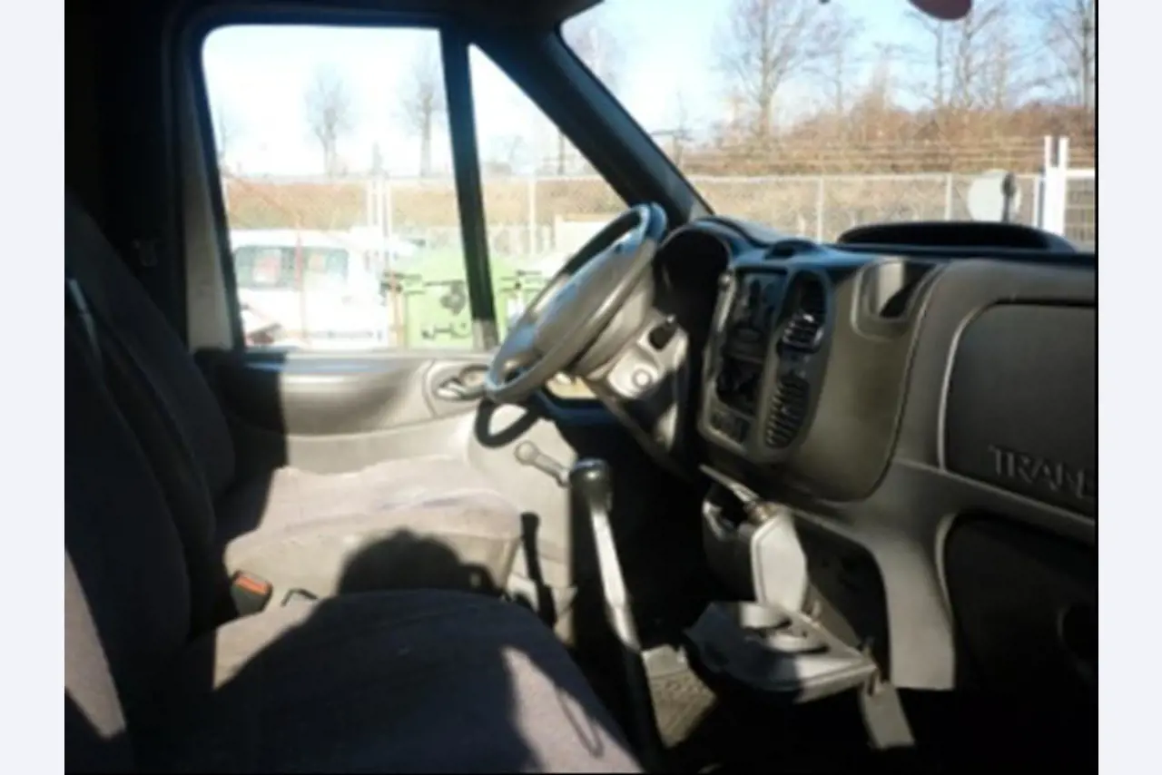 Gepflegte Ladewagen-7