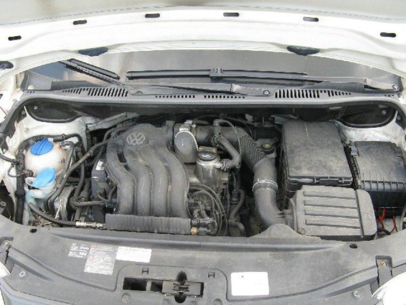 Well-maintained loader wagons-7