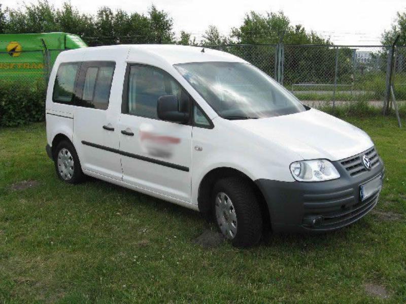 Well-maintained loader wagons-8