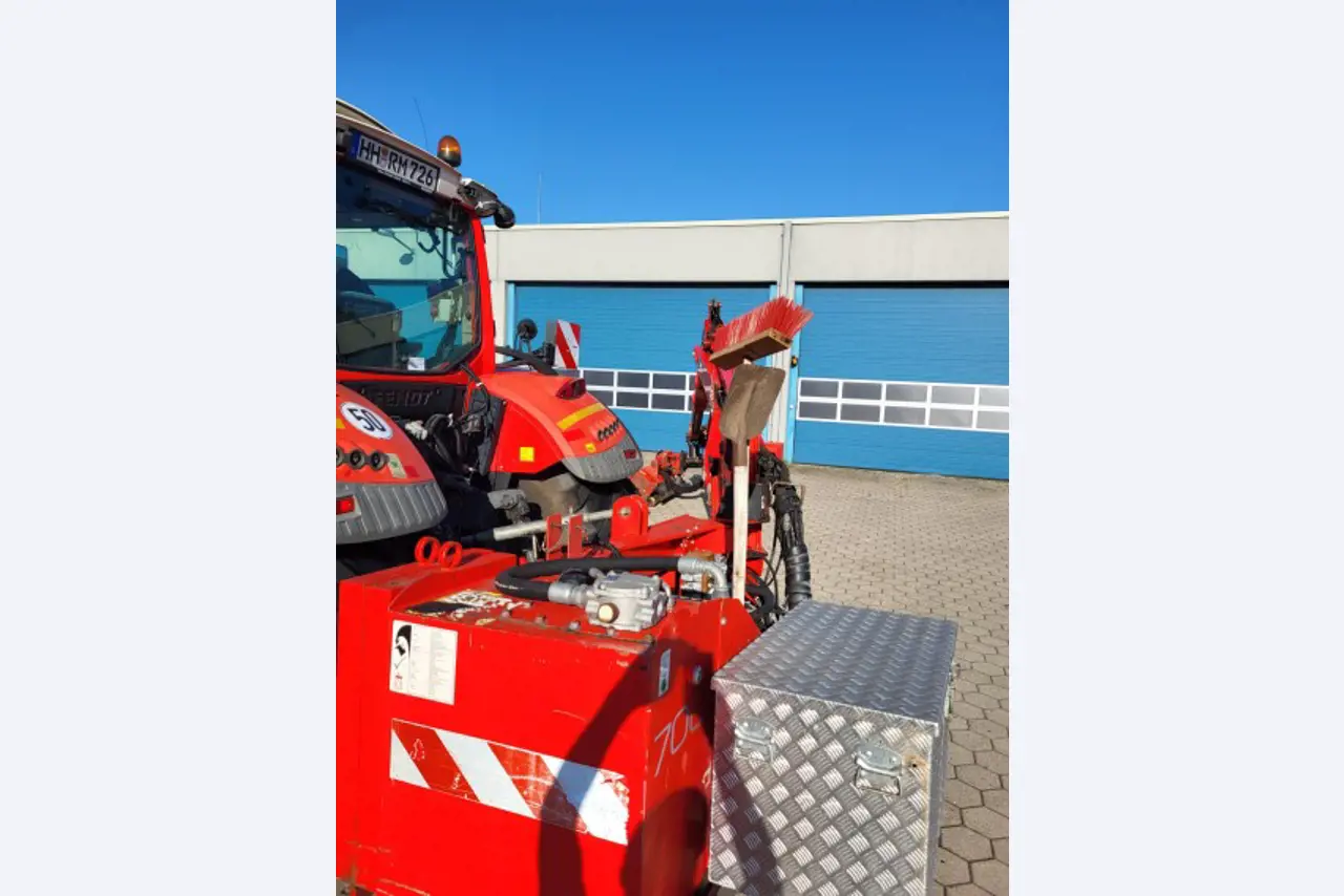 Machinery and equipment for the production of office supplies -4