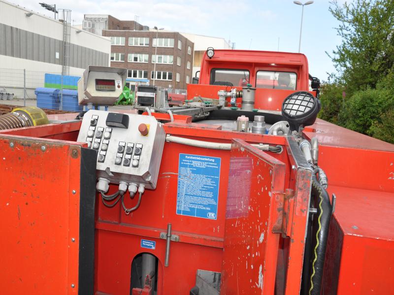 Gepflegte Ladewagen-12