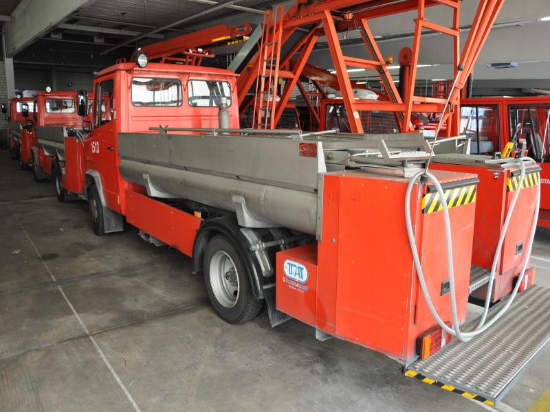 Gepflegte Ladewagen-22