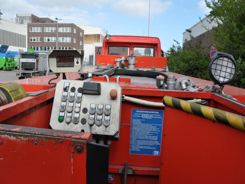 Gepflegte Ladewagen-6