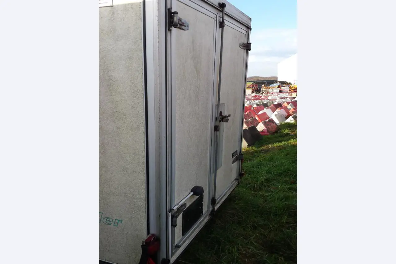 Gepflegte Ladewagen-2