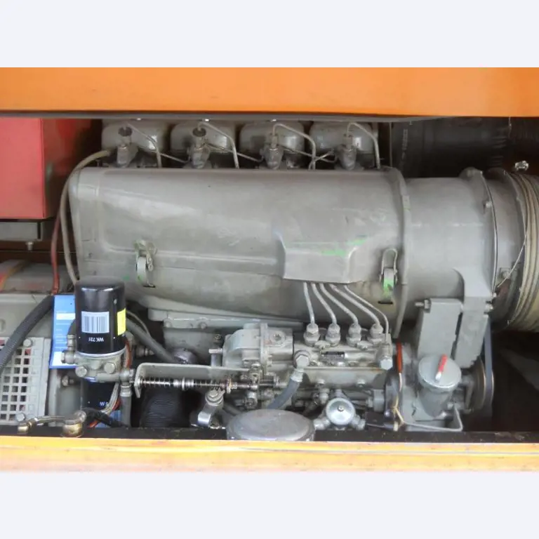 two well maintained ground handling de-icers-14