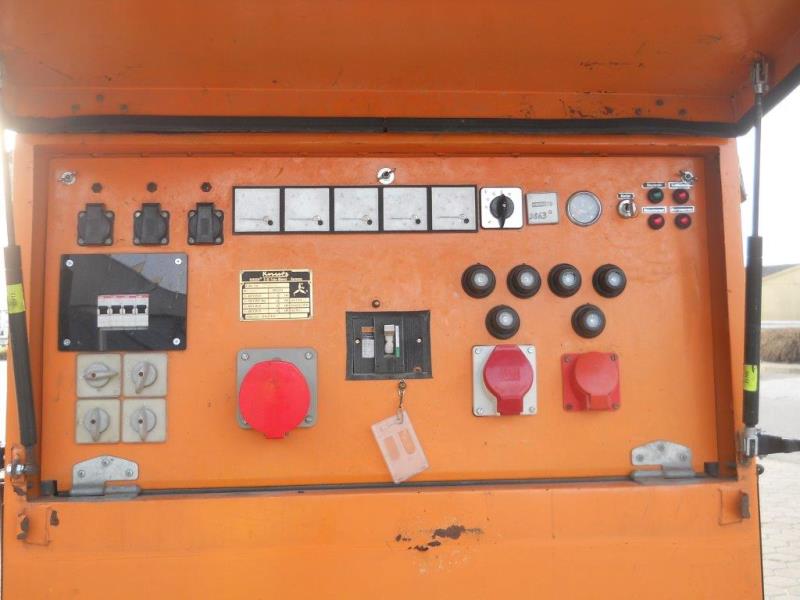 Gepflegte Ladewagen-3