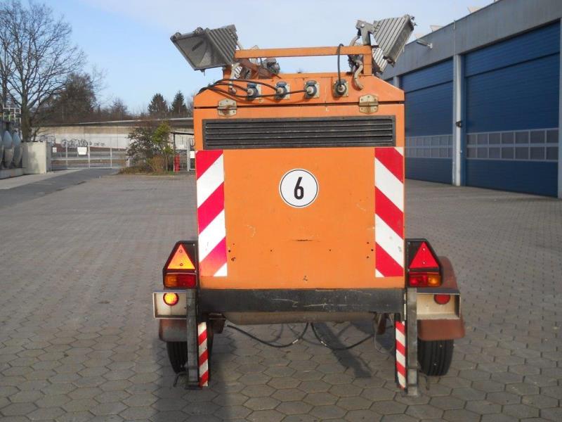 Gepflegte Ladewagen-1