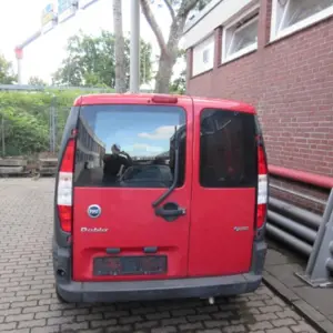 Fiat 223 L (Doblo); Gesloten box voor vrachtwagens; VIN ZFA22300005306551 Fiat 223 L (Doblo)