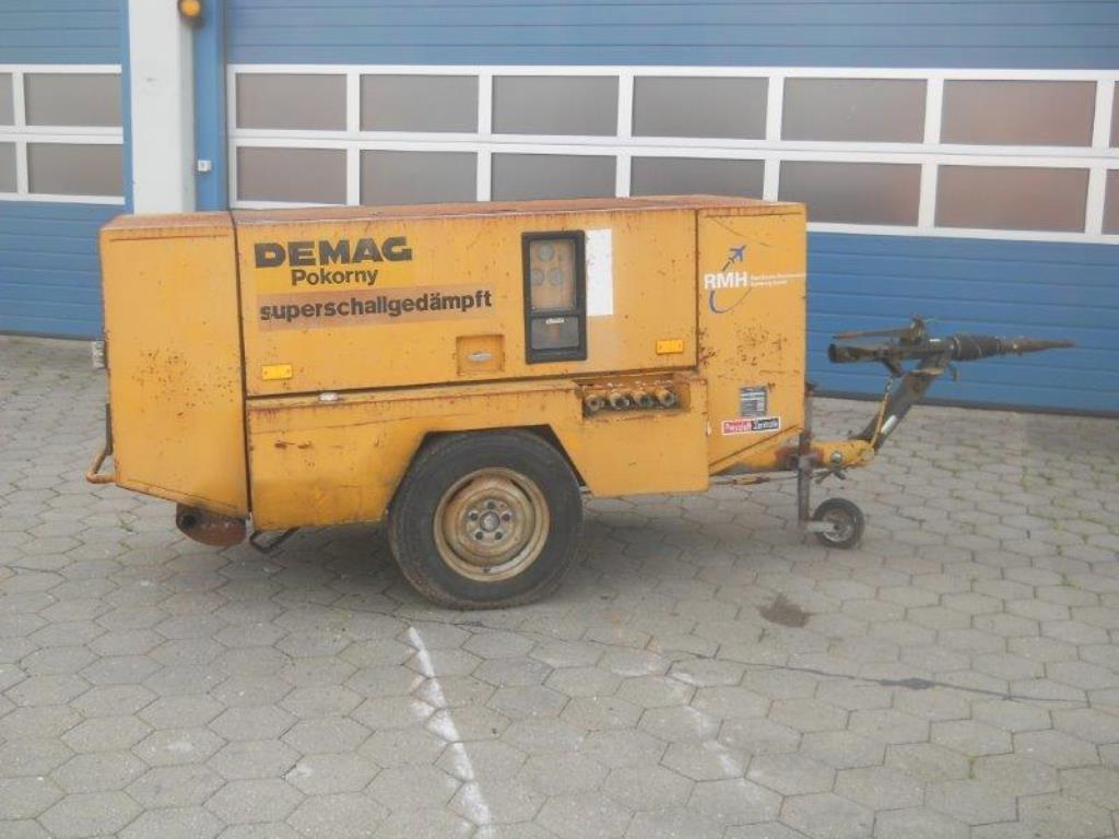 two well maintained ground handling de-icers-2