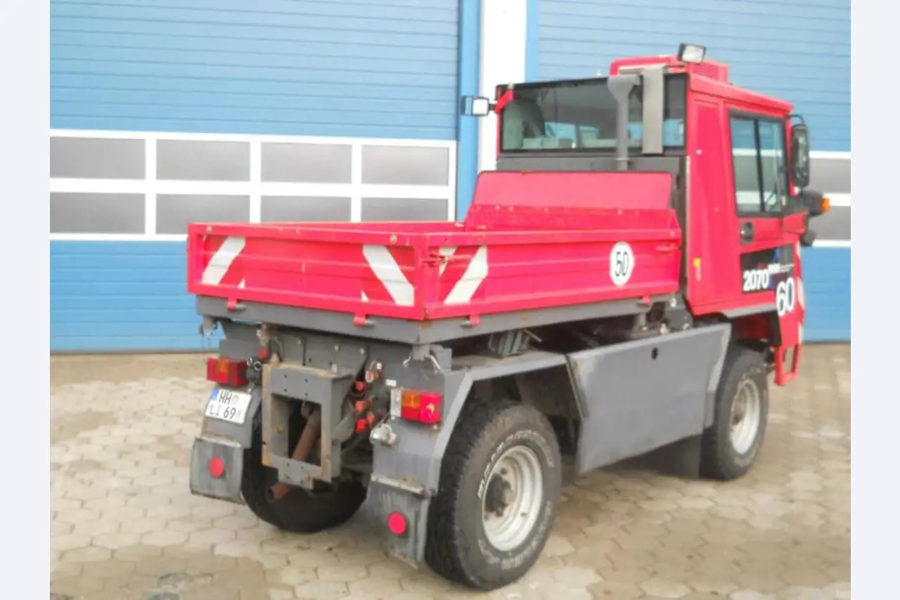 Gepflegte Ladewagen-5