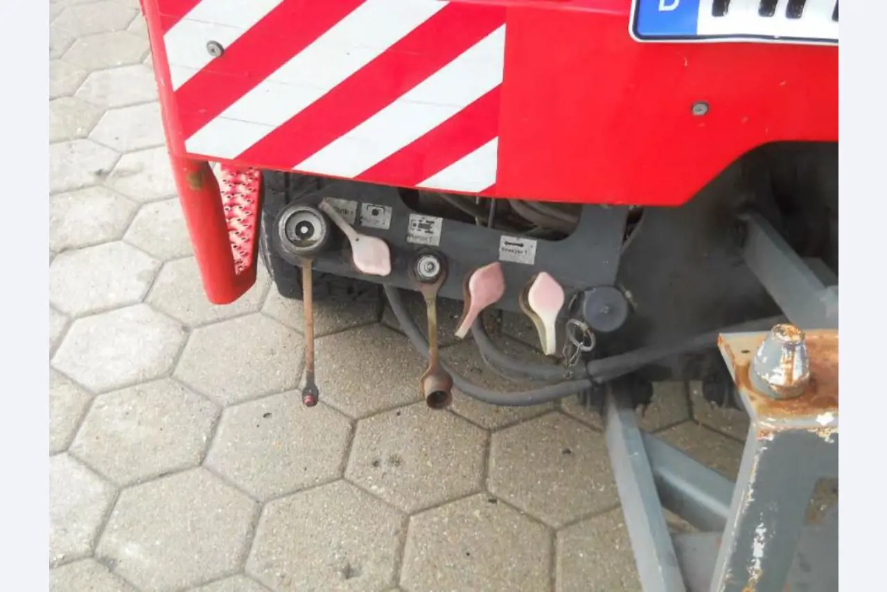 Gepflegte Ladewagen-6