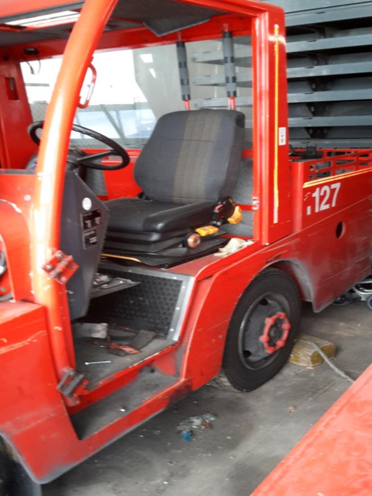 Gepflegte Ladewagen-19