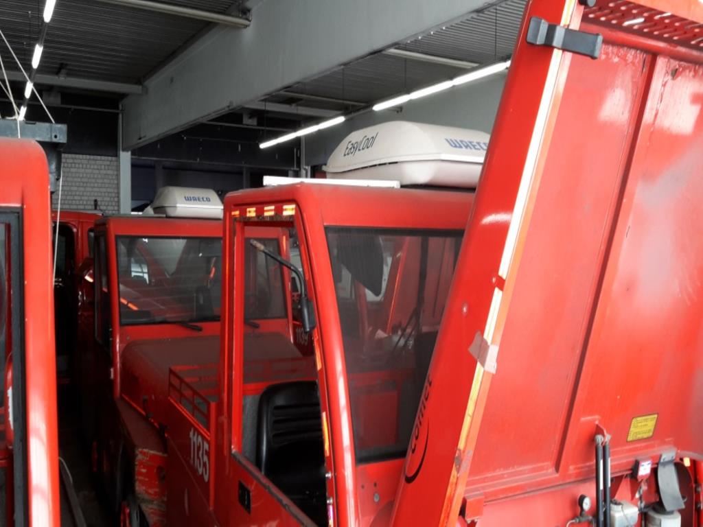 Gepflegte Ladewagen-24