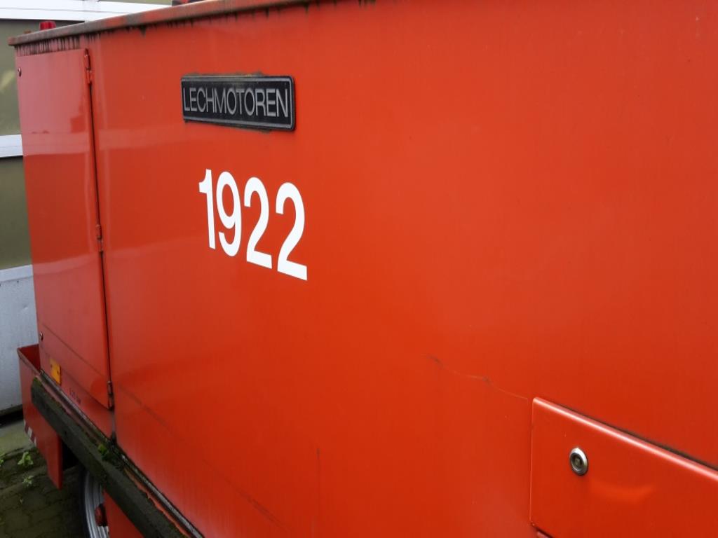 Gepflegte Ladewagen-40