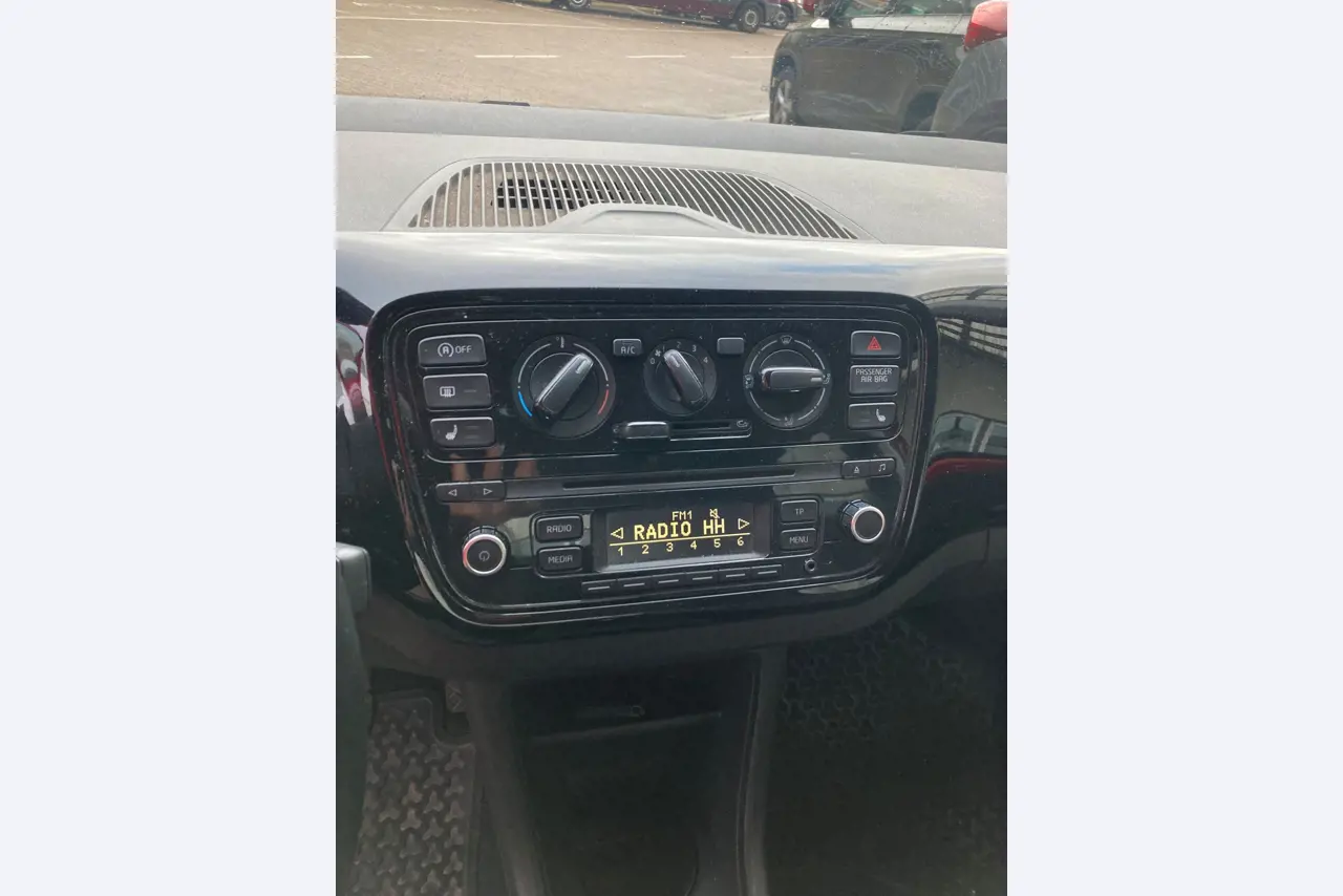 Vehículos cedidos por el aeropuerto de Hamburgo-4