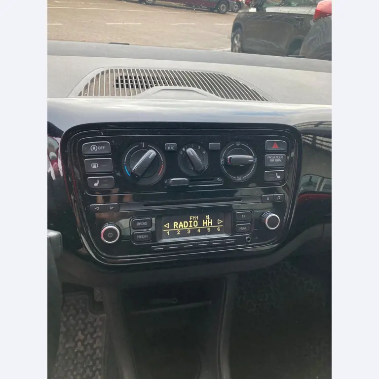 Vehículos cedidos por el aeropuerto de Hamburgo-4