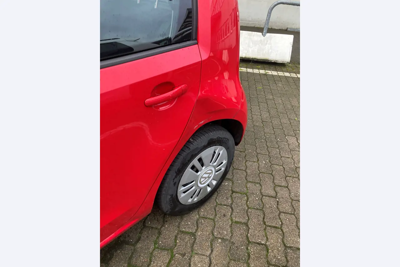 Vehículos cedidos por el aeropuerto de Hamburgo-5