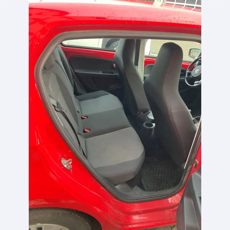 Vehículos cedidos por el aeropuerto de Hamburgo-9