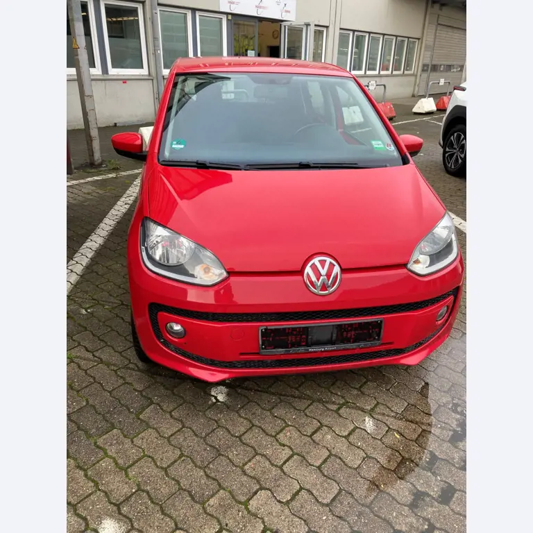 Vehículos cedidos por el aeropuerto de Hamburgo-10