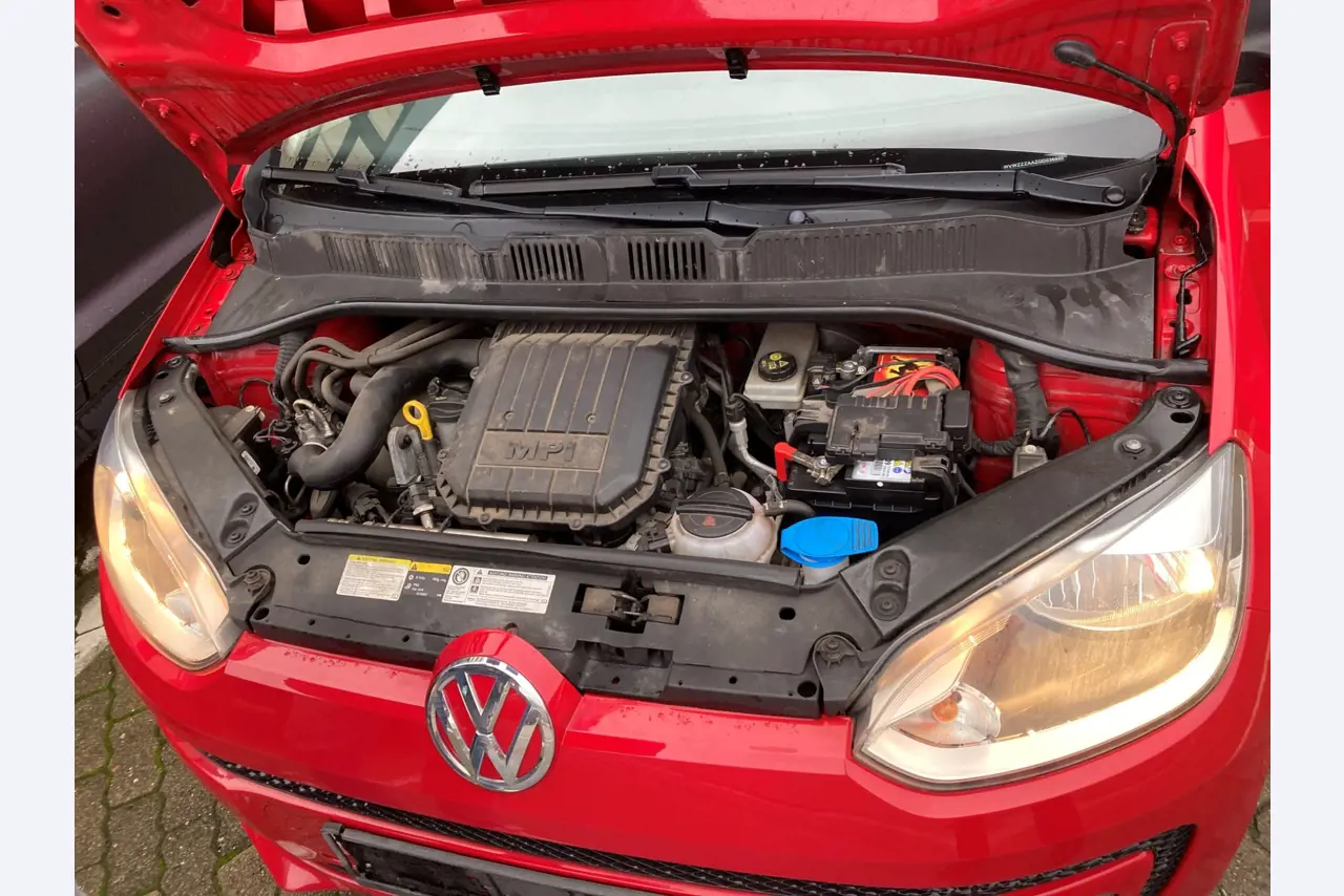 Vehículos cedidos por el aeropuerto de Hamburgo-12