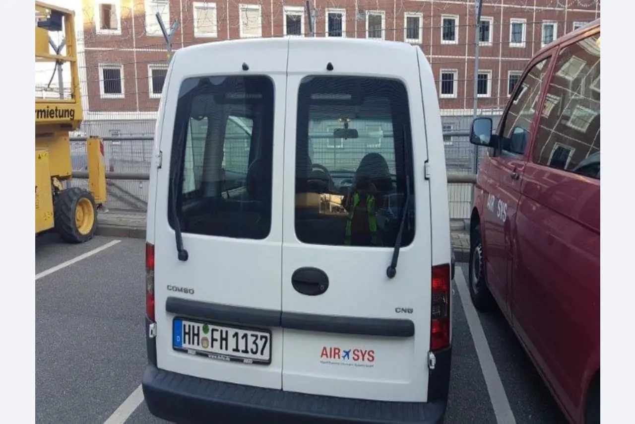 Gepflegte Ladewagen-3