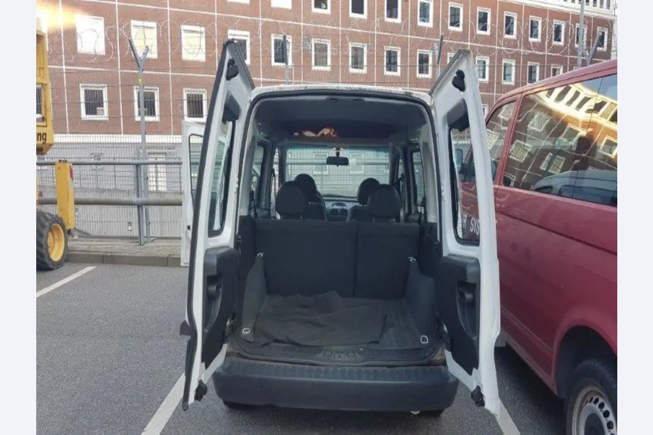 Gepflegte Ladewagen-4