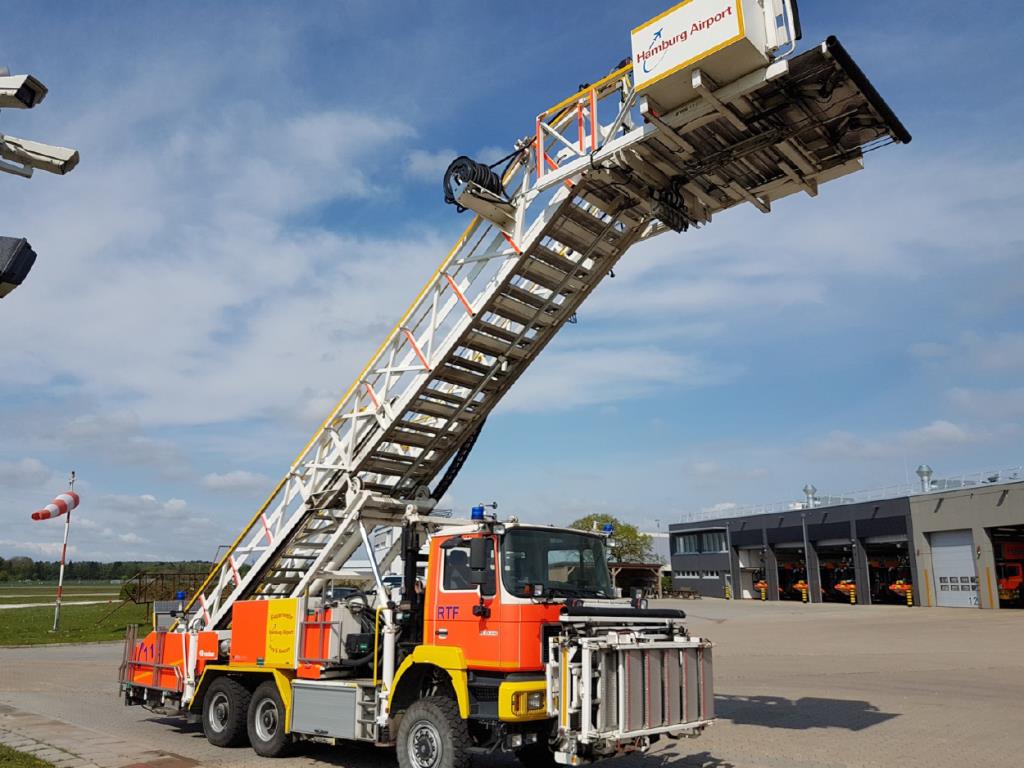 Gepflegte Ladewagen-1