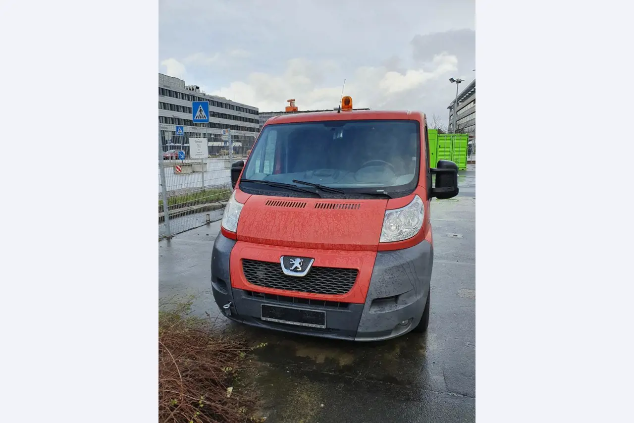 Gepflegte Ladewagen-2