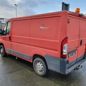 Truck closed box Peugeot Boxer