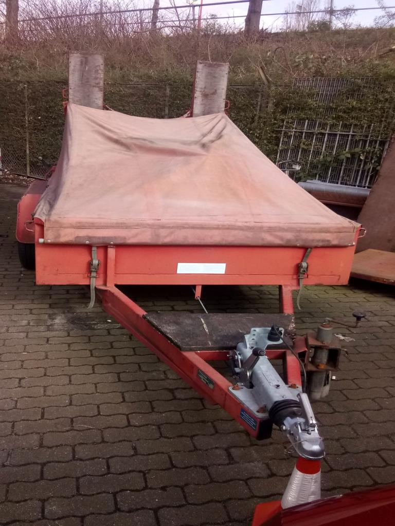 Gepflegte Ladewagen-2