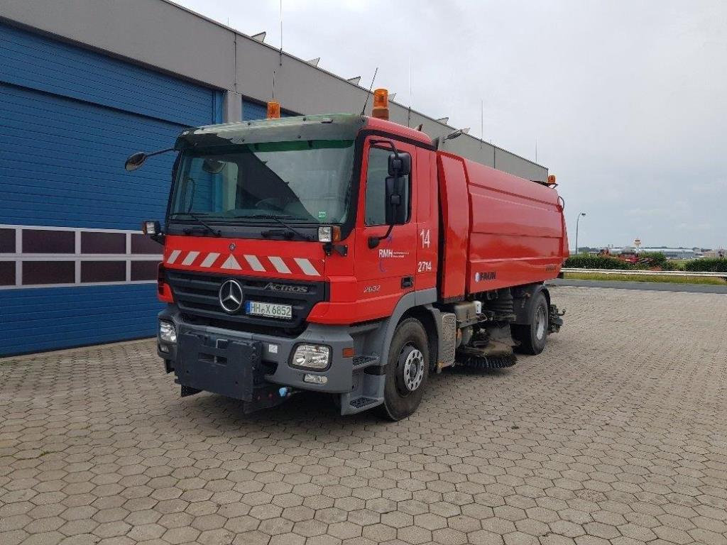 Gepflegte Ladewagen-3