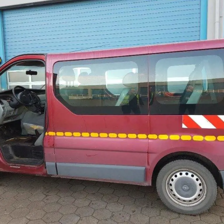 Multi-purpose vehicle (formerly HH-RM 1126) Opel  Vivaro