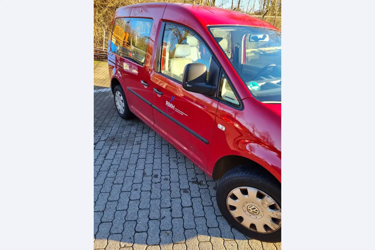 Gepflegte Ladewagen-1