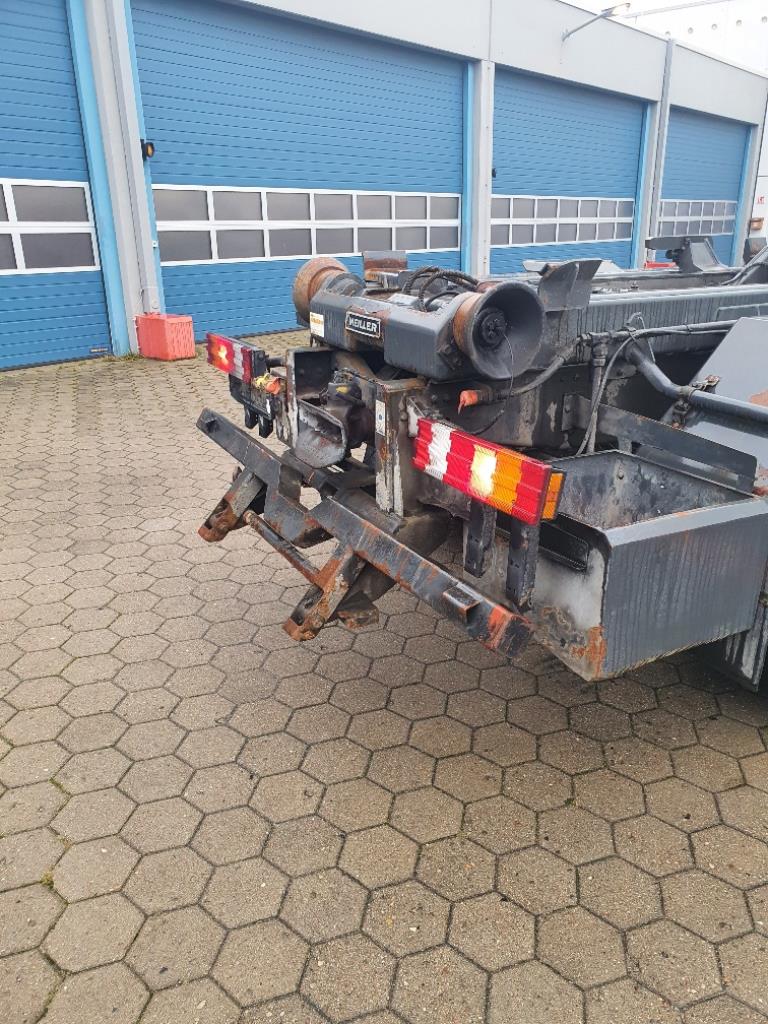 Gepflegte Ladewagen-10