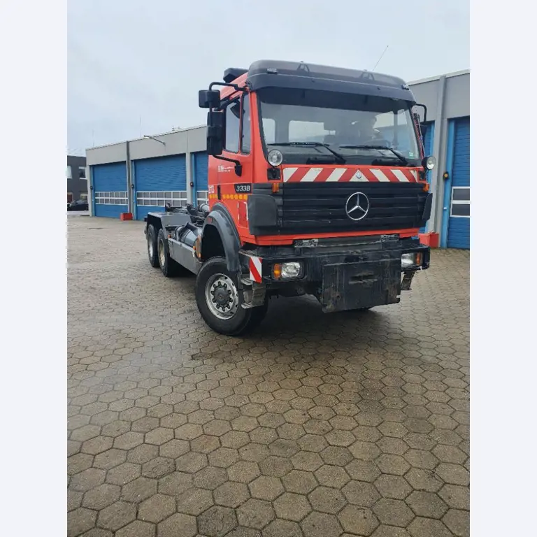 two well maintained ground handling de-icers-8