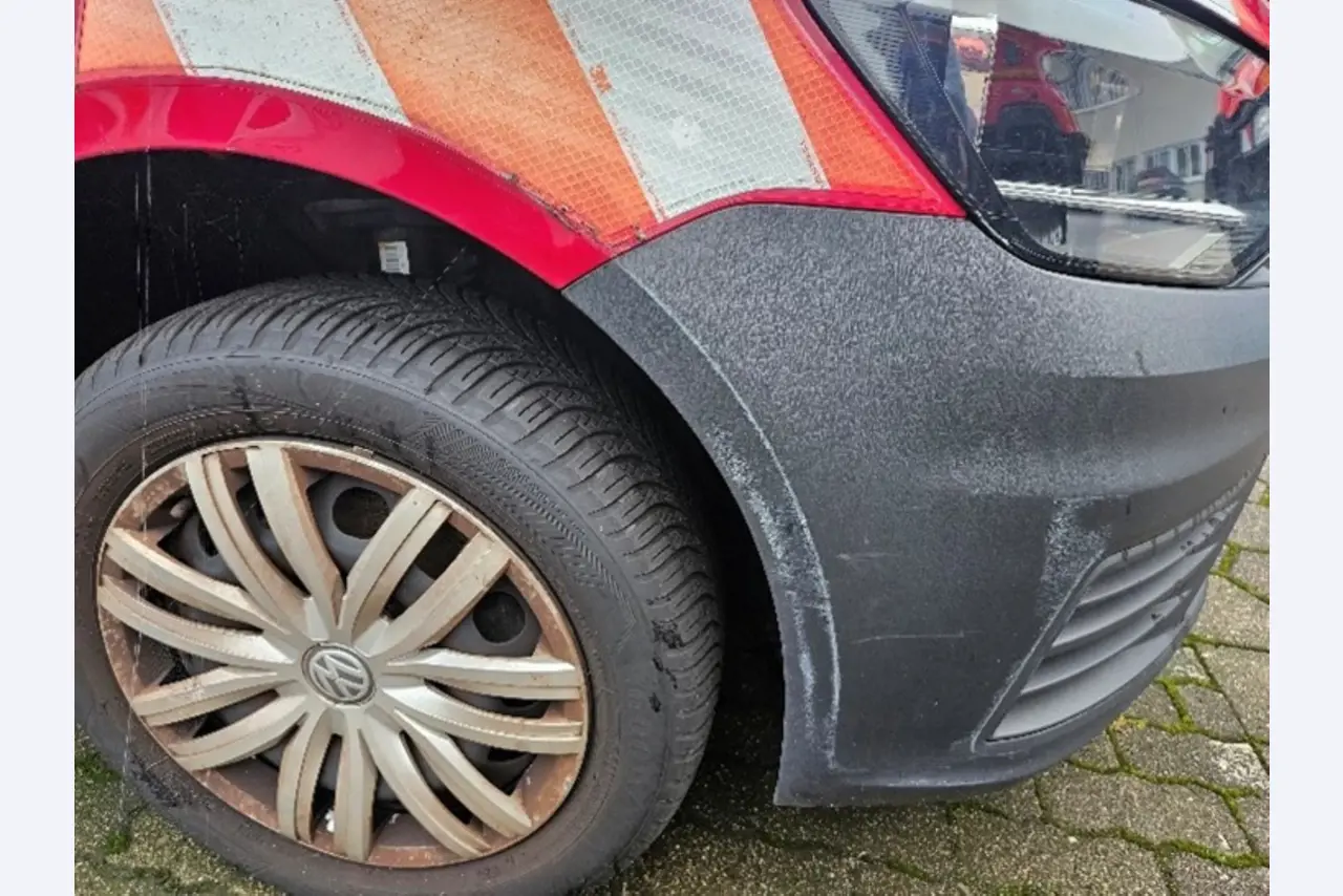 Vehículos cedidos por el aeropuerto de Hamburgo-14