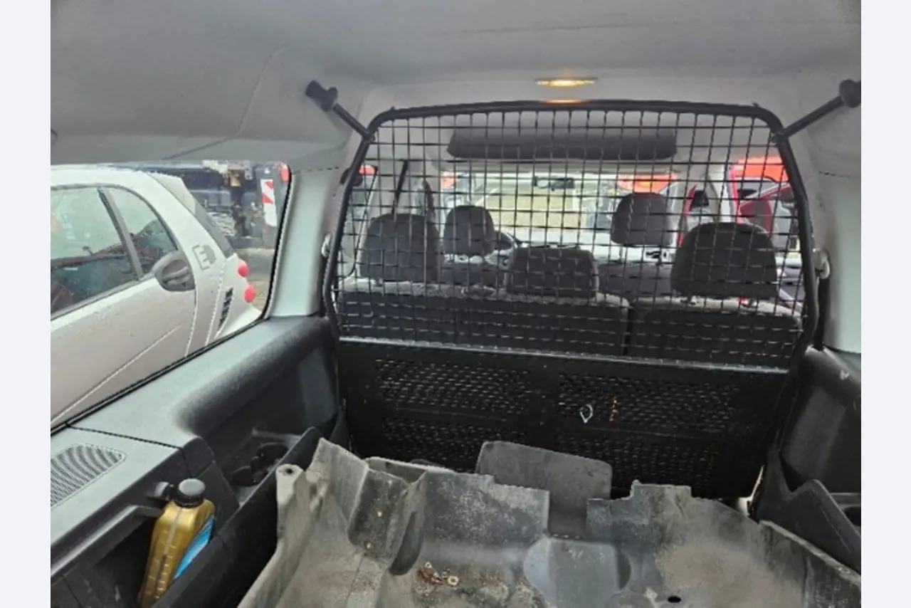 Vehículos cedidos por el aeropuerto de Hamburgo-16