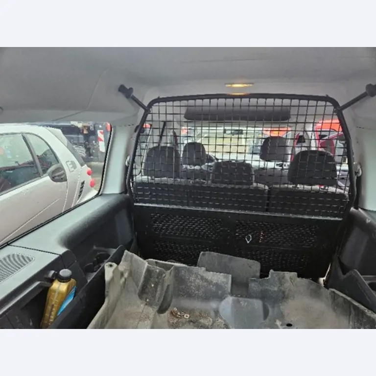 Vehículos cedidos por el aeropuerto de Hamburgo-16