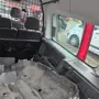 thumbnail-Alfaias agrícolas libertadas pelo aeroporto de Hamburgo-17