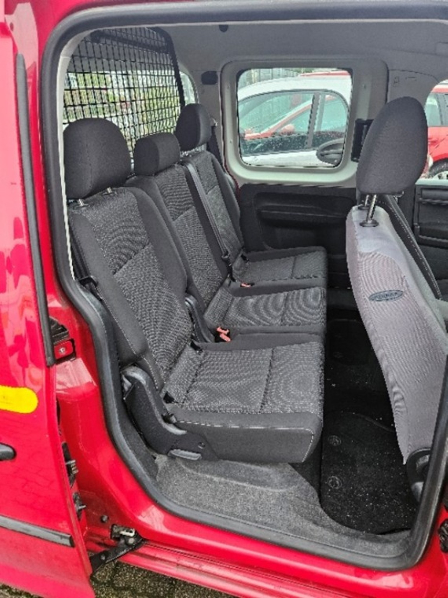 Vehicles released by Hamburg Airport-4