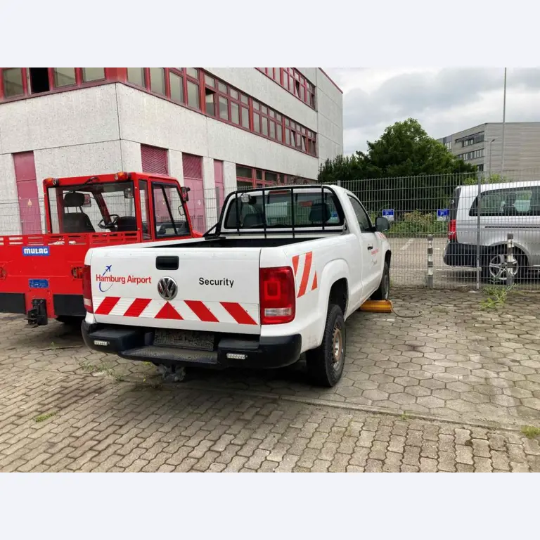 Landbouwuitrusting uit de luchthavenomgeving-2