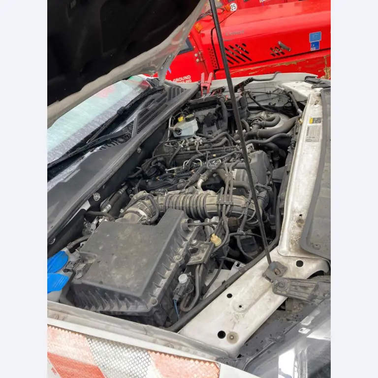 Landbouwuitrusting uit de luchthavenomgeving-20