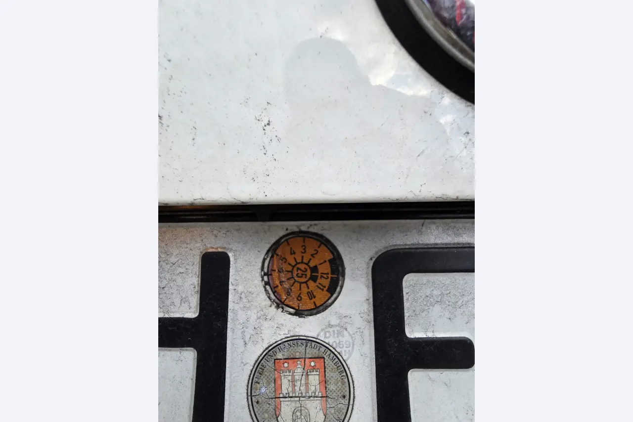 Vehículos cedidos por el aeropuerto de Hamburgo-13