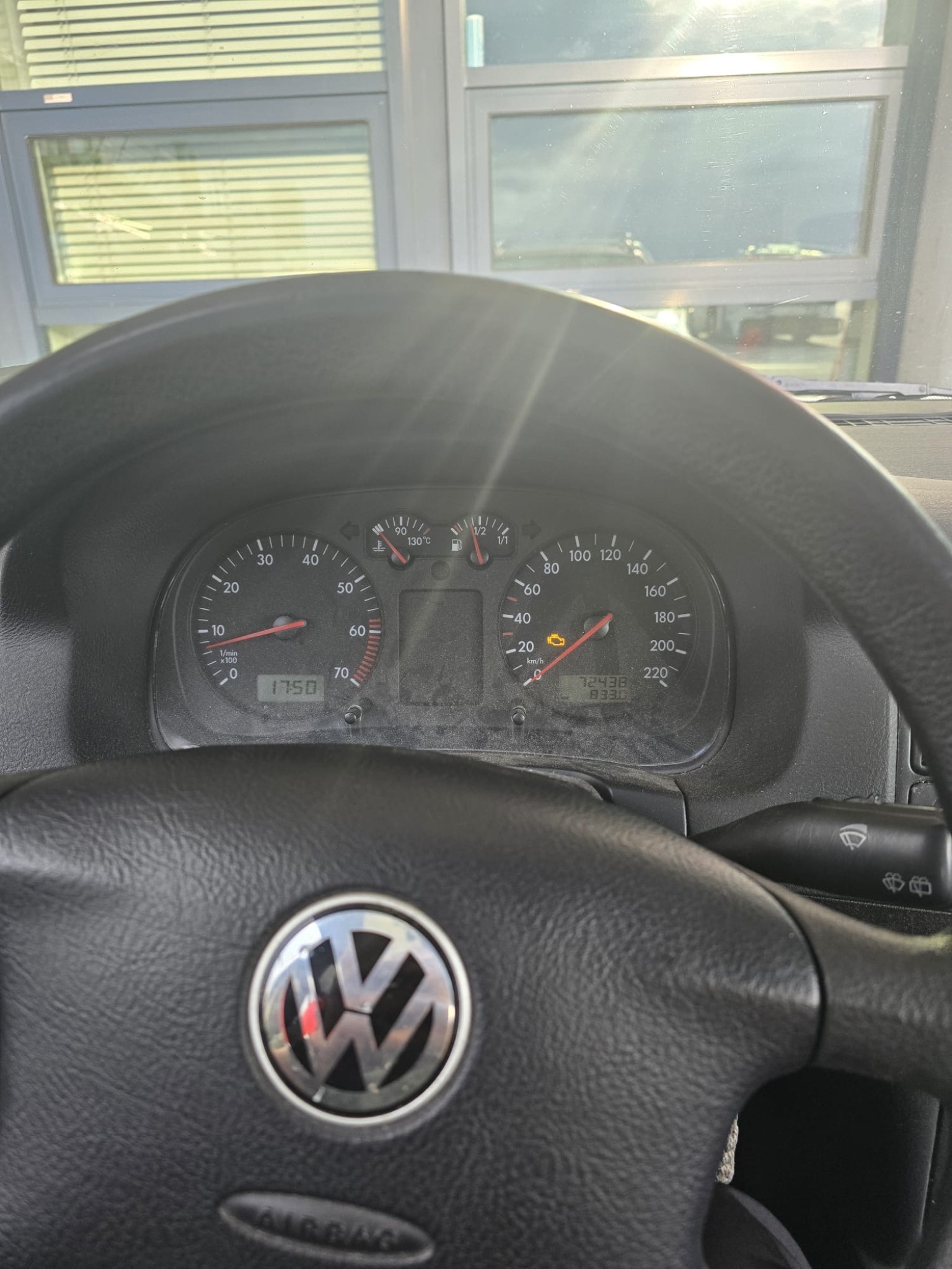 Vehículos cedidos por el aeropuerto de Hamburgo-5