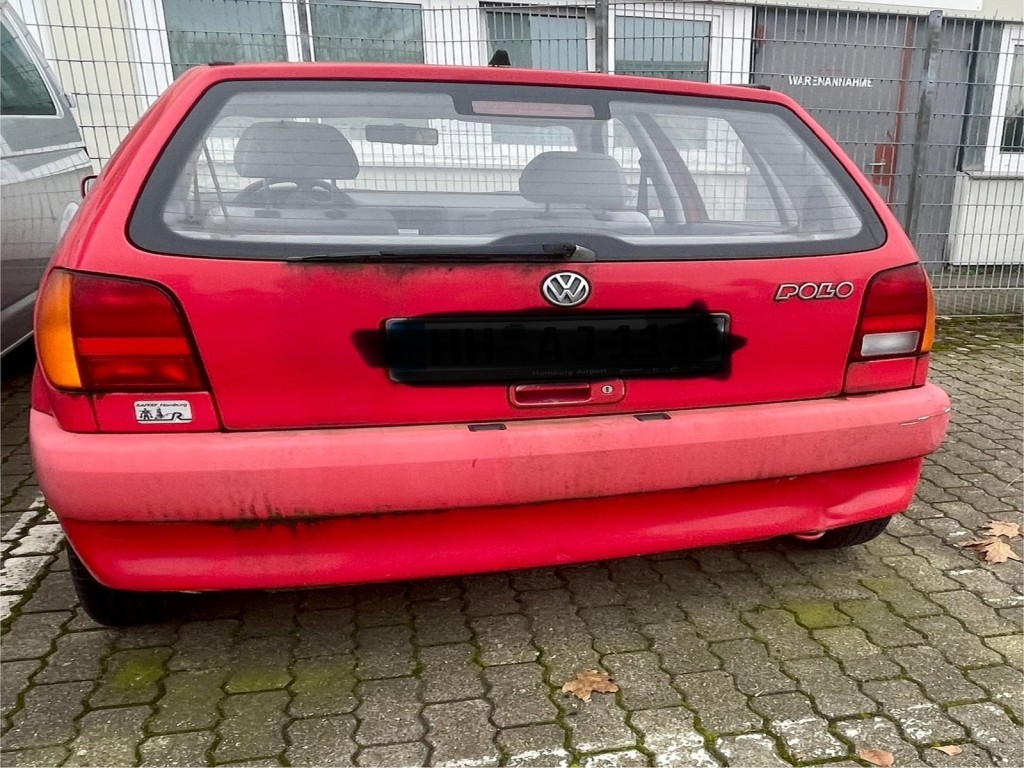 Landwirtschaftliches Gerät aus dem Flughafenumfeld-12