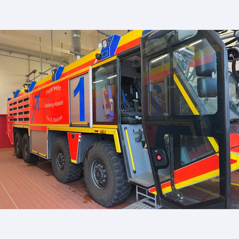 High-quality fire engines from Hamburg Airport-3